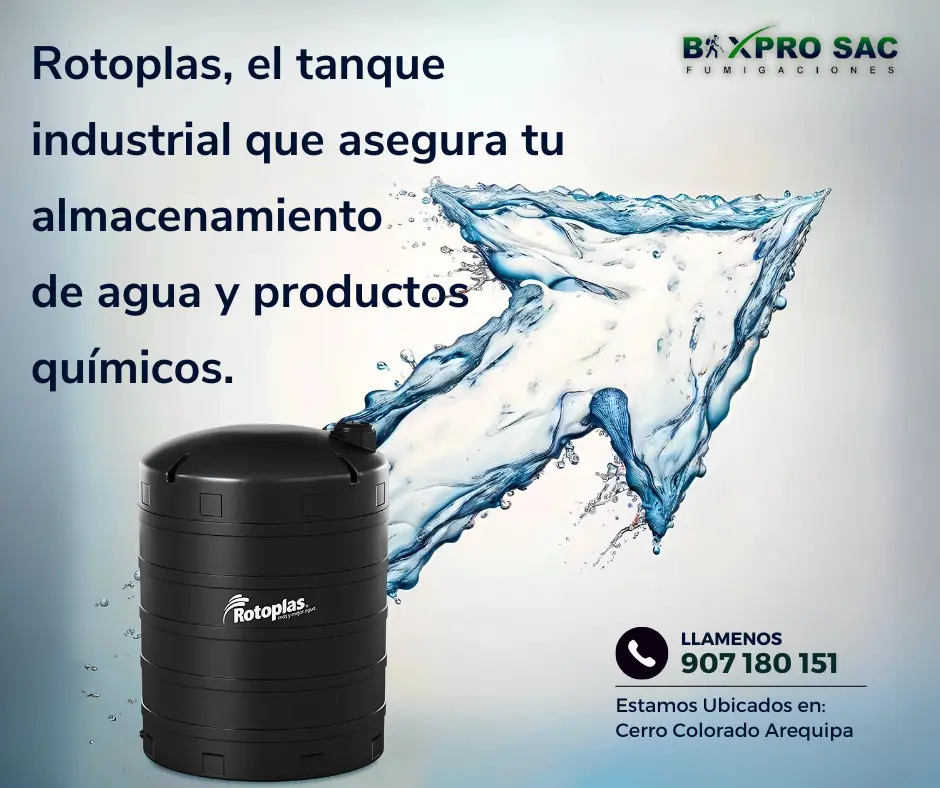 Tanques industriales Rotoplas para almacenamiento de líquidos.